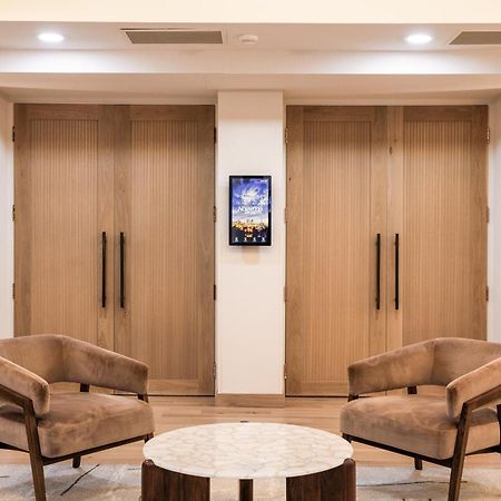 Norwood Hotel Winnipeg Bagian luar foto