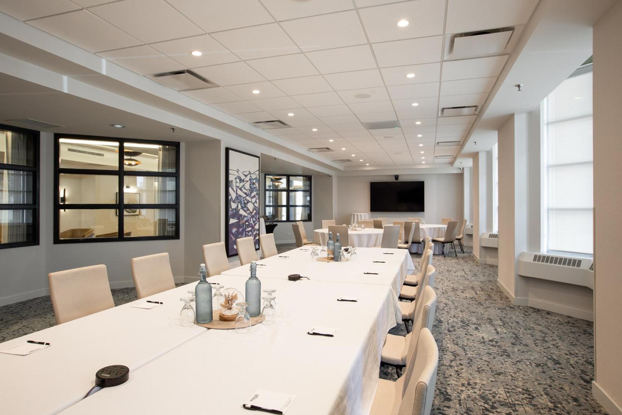 Norwood Hotel Winnipeg Bagian luar foto