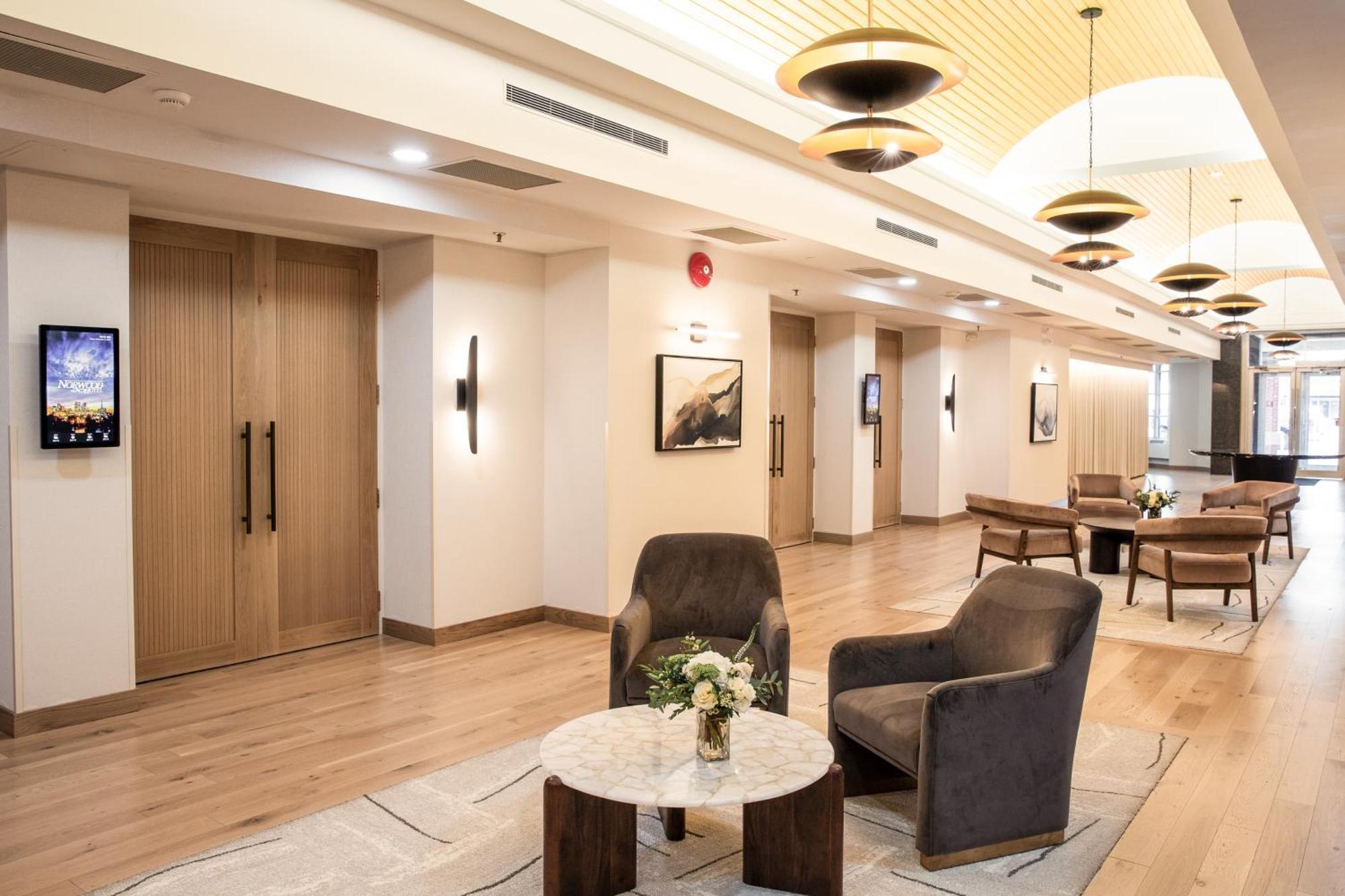 Norwood Hotel Winnipeg Bagian luar foto